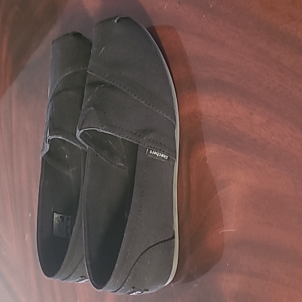 Sketchers memory foam loafers
